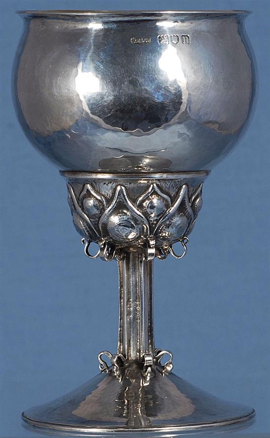 A good Edwardian Arts & Crafts silver goblet, by Omar Ramsden & Alwyn Carr, Height 5 ½”/137mm Weight 5.1oz/146grms